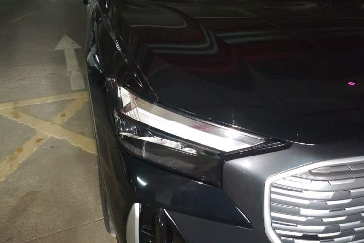 Used Audi Q4 e-tron 2023 40 e-tron Adventure Edition Right Front Headlight
