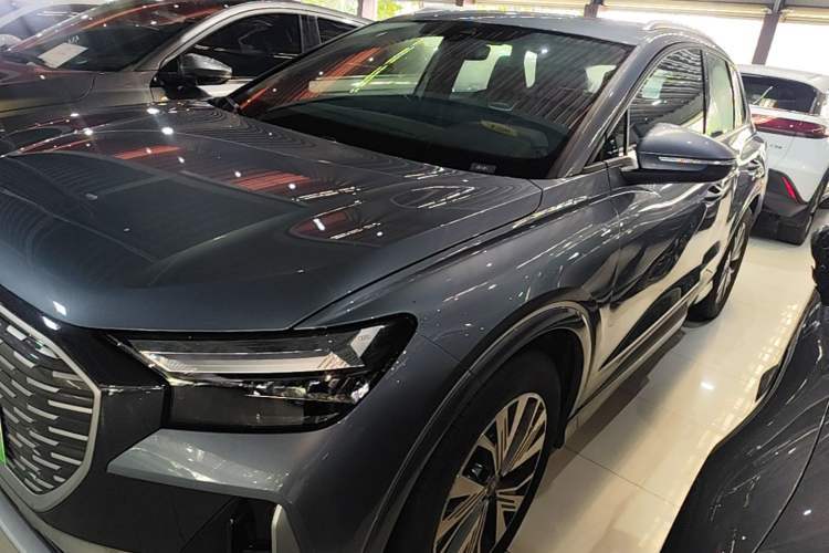Used Audi Q4 e-tron 2024 40 e-tron Adventure Edition Guazi used car, China used car export, Used car for sale, Used cars, Cheapest cars for sale