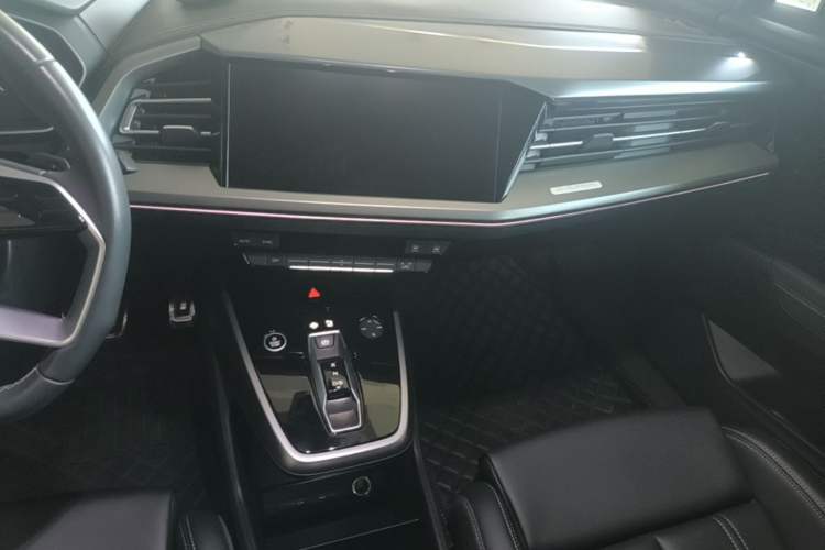 Used Audi Q4 e-tron 2023 40 e-tron Adventure Edition Audio And AC Panel