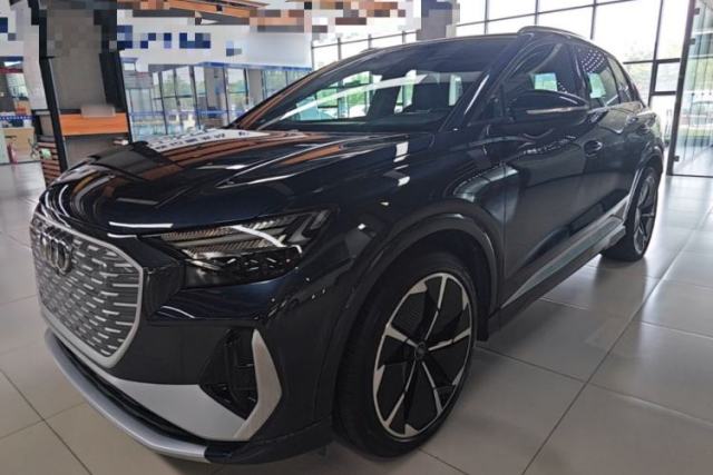 Used Audi Q4 e-tron 2023 50 e-tron quattro Creation Edition