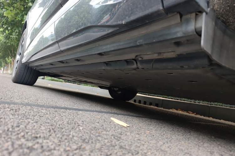 Used Audi Q4 e-tron 2023 40 e-tron Boundary Edition Chassis Rear Left