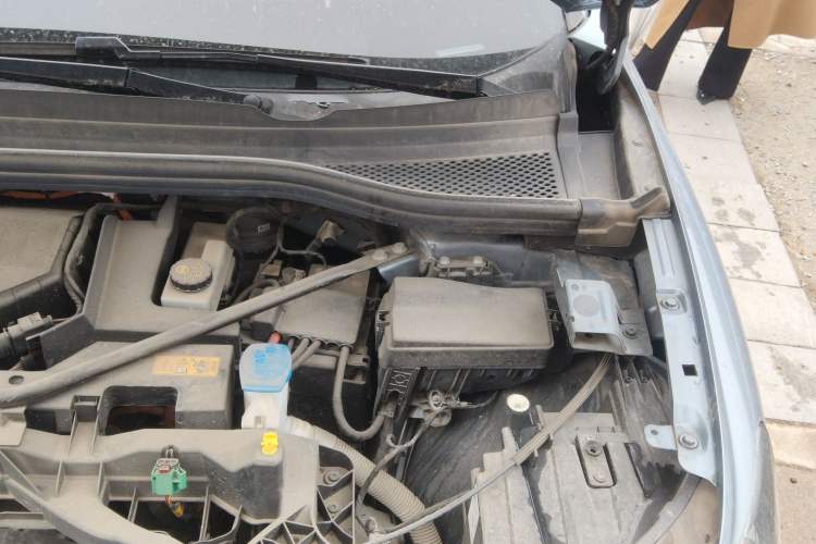 Used Audi Q4 e-tron 2023 50 e-tron quattro Visionary Edition Engine Bay Left