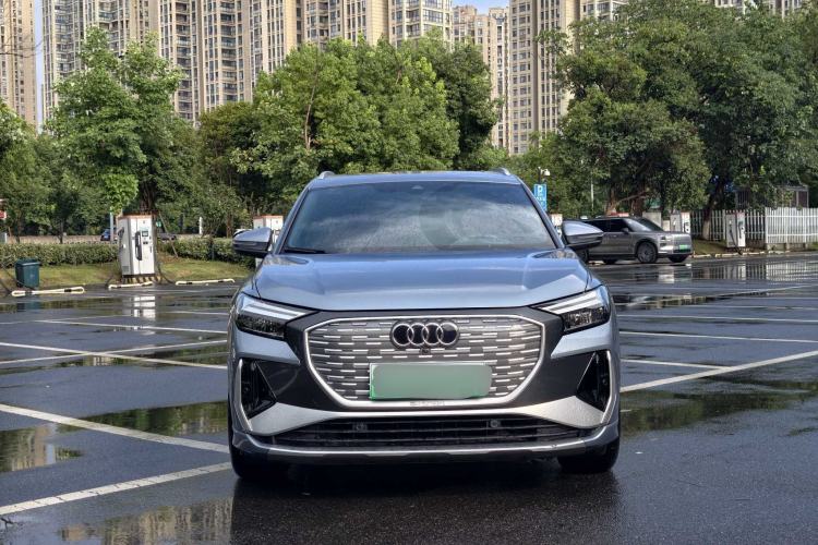 Used Audi Q4 e-tron 2023 50 e-tron quattro Visionary Edition Exterior 1