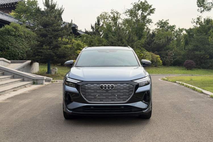 Used Audi Q4 e-tron 2023 40 e-tron Creation Edition Midnight Exterior 1