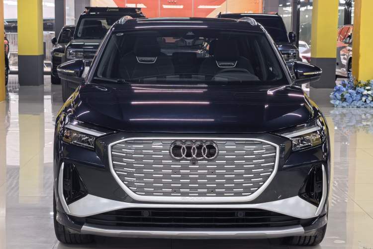 Used Audi Q4 e-tron 2023 40 e-tron Boundary Edition Exterior 2