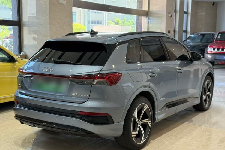Used Audi Q4 e-tron 2023 40 e-tron Creation Edition Midnight Exterior 3