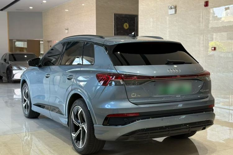 Used Audi Q4 e-tron 2023 40 e-tron Creation Edition Midnight Exterior 5