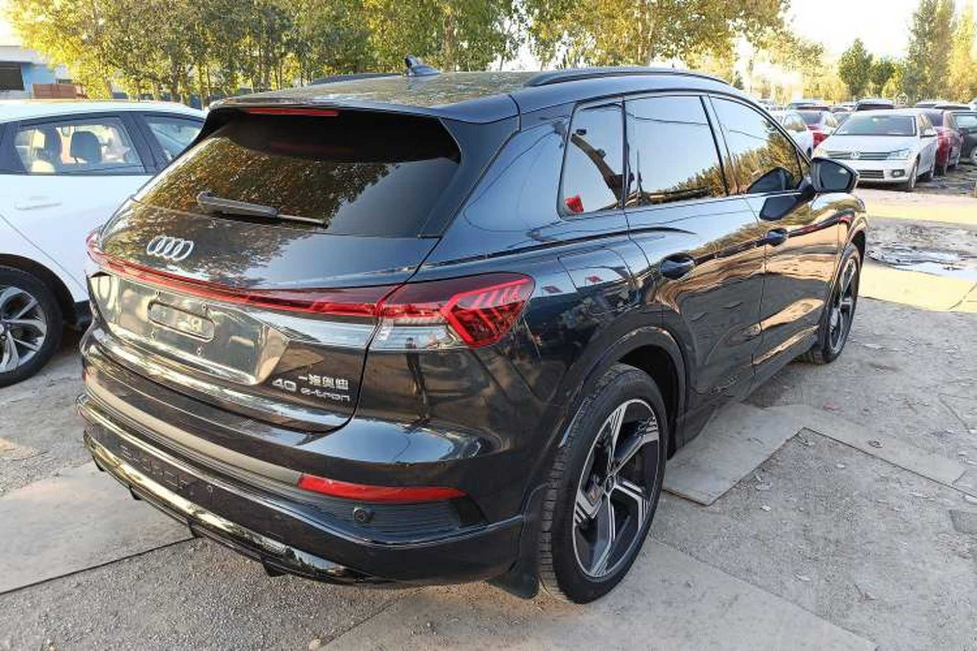 Used Audi Q4 e-tron 2023 40 e-tron Creation Edition Midnight Exterior 5