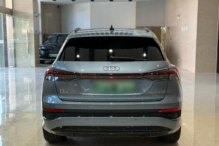 Used Audi Q4 e-tron 2023 40 e-tron Creation Edition Midnight Exterior 6