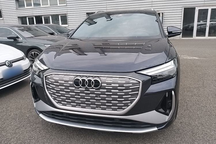 Used Audi Q4 e-tron 2023 40 e-tron Adventure Edition Front