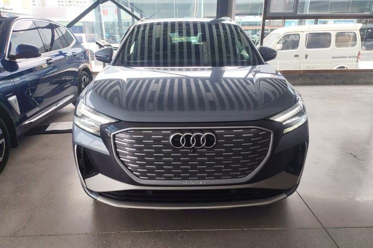 Used Audi Q4 e-tron 2023 50 e-tron quattro Visionary Edition Front