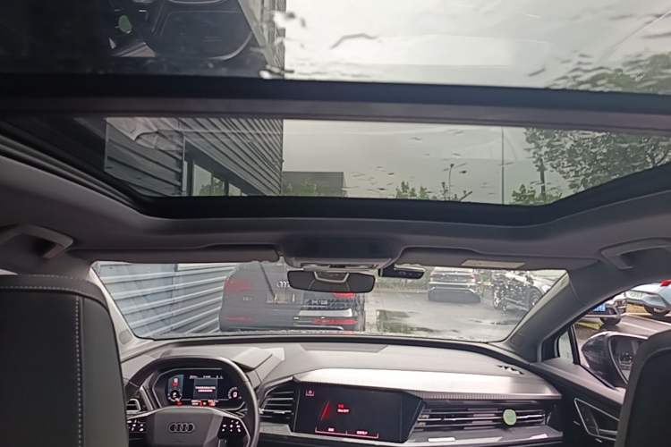 Used Audi Q4 e-tron 2023 40 e-tron Boundary Edition Headliner