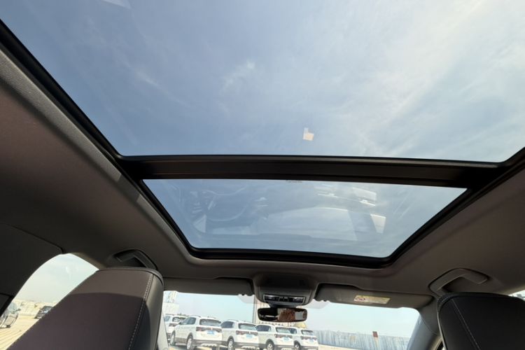 Used Audi Q4 e-tron 2023 40 e-tron Boundary Edition Headliner