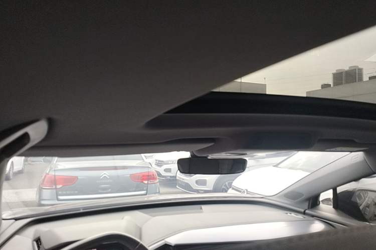 Used Audi Q4 e-tron 2023 40 e-tron Adventure Edition Headliner