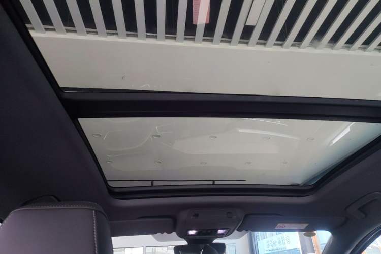Used Audi Q4 e-tron 2023 50 e-tron quattro Visionary Edition Headliner