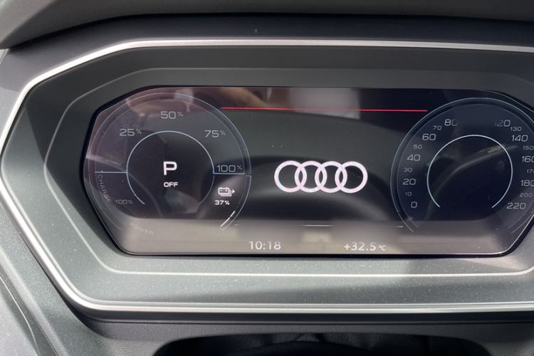 Used Audi Q4 e-tron 2023 40 e-tron Creation Edition Midnight Instrument Cluster