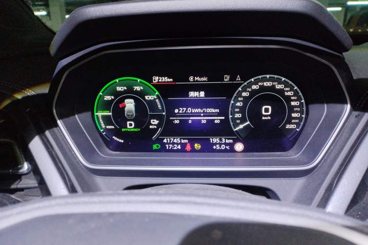 Used Audi Q4 e-tron 2023 50 e-tron quattro Visionary Edition Instrument Cluster