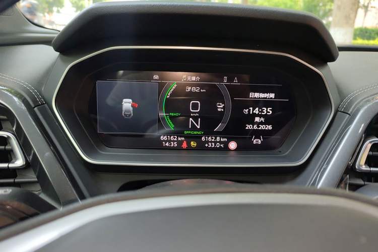 Used Audi Q4 e-tron 2023 40 e-tron Boundary Edition Instrument Cluster