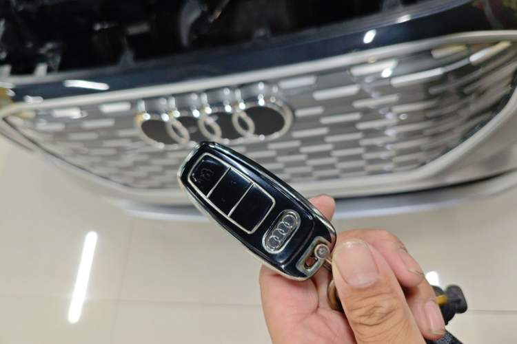Used Audi Q4 e-tron 2023 40 e-tron Boundary Edition Interior 1