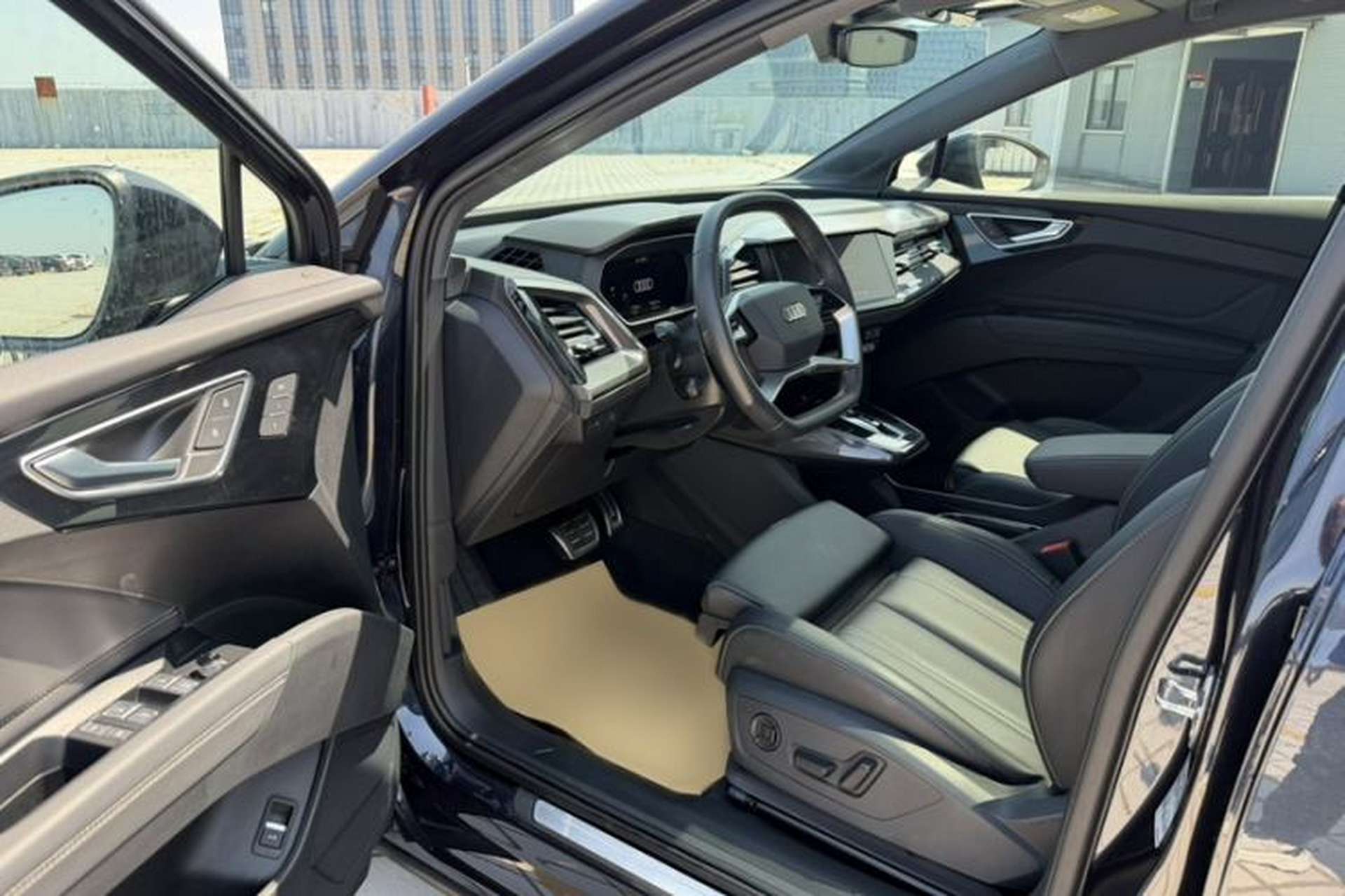 Used Audi Q4 e-tron 2023 40 e-tron Boundary Edition Interior 2