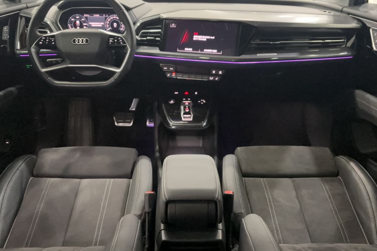 Used Audi Q4 e-tron 2023 40 e-tron Boundary Edition Interior 3