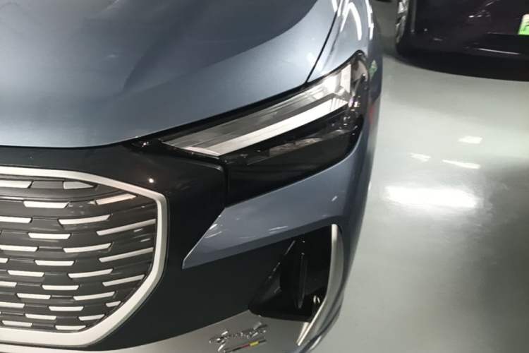 Used Audi Q4 e-tron 2023 50 e-tron quattro Visionary Edition Left Front Headlight
