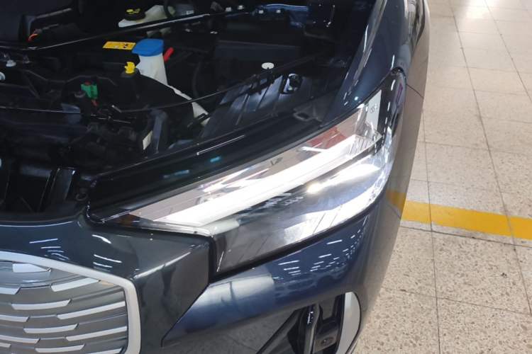 Used Audi Q4 e-tron 2023 40 e-tron Boundary Edition Left Front Headlight