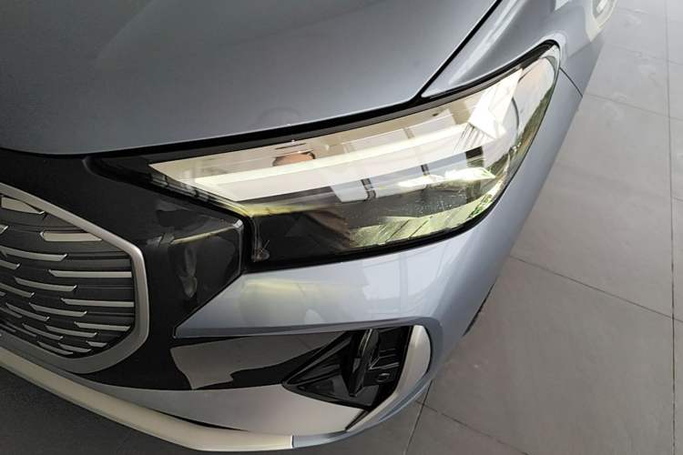 Used Audi Q4 e-tron 2023 40 e-tron Boundary Edition Left Front Headlight