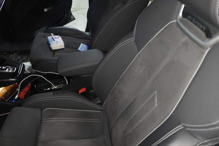 Used Audi Q4 e-tron 2023 40 e-tron Creation Edition Midnight Left Front Seat
