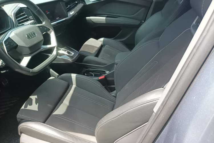 Used Audi Q4 e-tron 2023 50 e-tron quattro Visionary Edition Left Front Seat