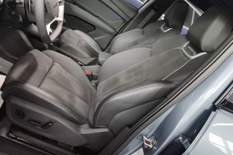 Used Audi Q4 e-tron 2023 40 e-tron Creation Edition Midnight Left Front Seat