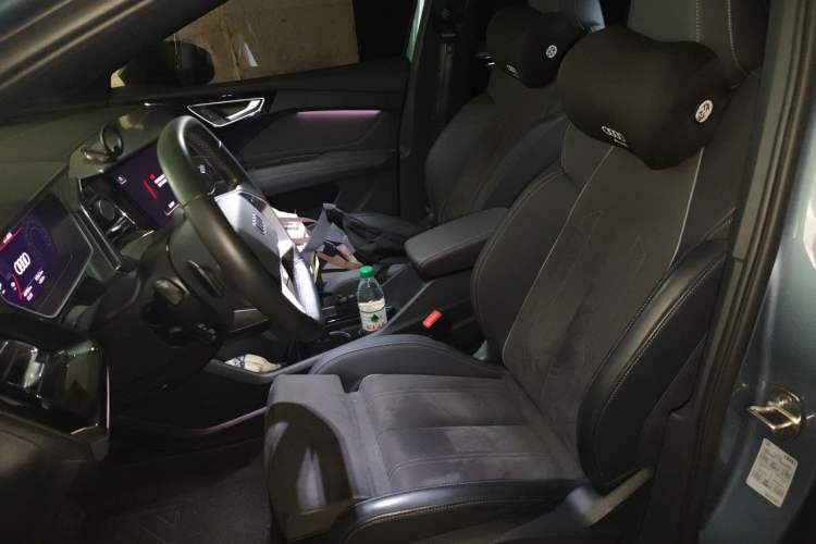 Used Audi Q4 e-tron 2023 40 e-tron Creation Edition Midnight Left Front Seat
