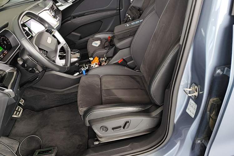 Used Audi Q4 e-tron 2023 40 e-tron Boundary Edition Left Front Seat