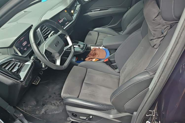 Used Audi Q4 e-tron 2023 40 e-tron Adventure Edition Left Front Seat