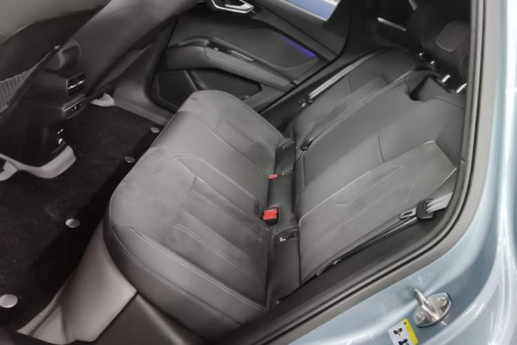 Used Audi Q4 e-tron 2023 40 e-tron Creation Edition Midnight Left Rear Seat