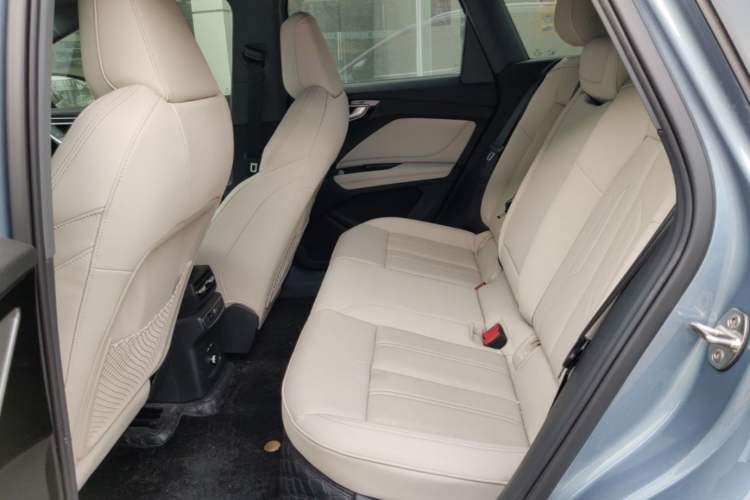 Used Audi Q4 e-tron 2023 40 e-tron Creation Edition Midnight Left Rear Seat