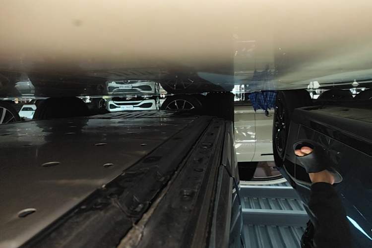 Used Audi Q4 e-tron 2023 40 e-tron Adventure Edition Left Side Sill