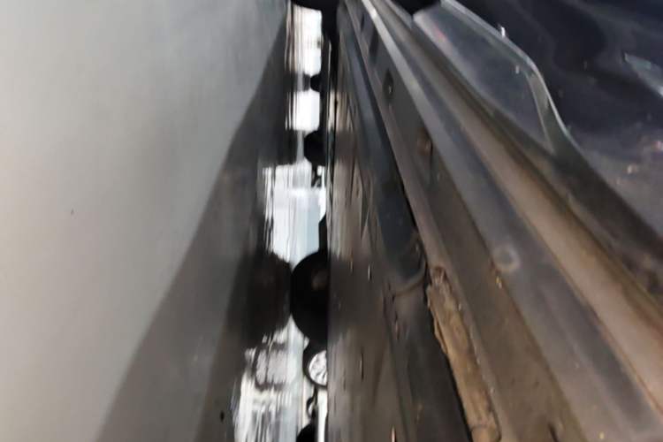 Used Audi Q4 e-tron 2023 40 e-tron Creation Edition Midnight Left Side Sill