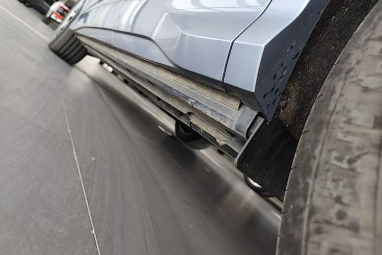 Used Audi Q4 e-tron 2023 40 e-tron Boundary Edition Left Side Sill