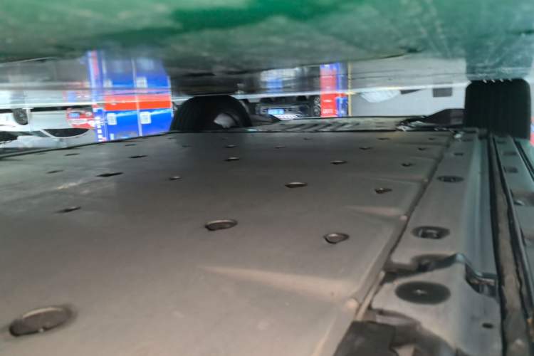 Used Audi Q4 e-tron 2023 40 e-tron Adventure Edition Left Side Sill