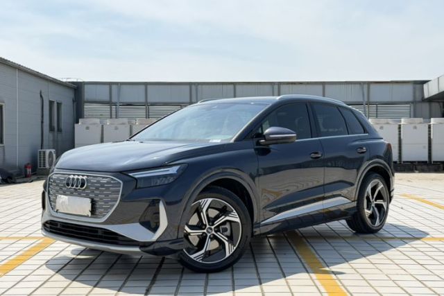 Used Audi Q4 e-tron 2023 40 e-tron Boundary Edition
