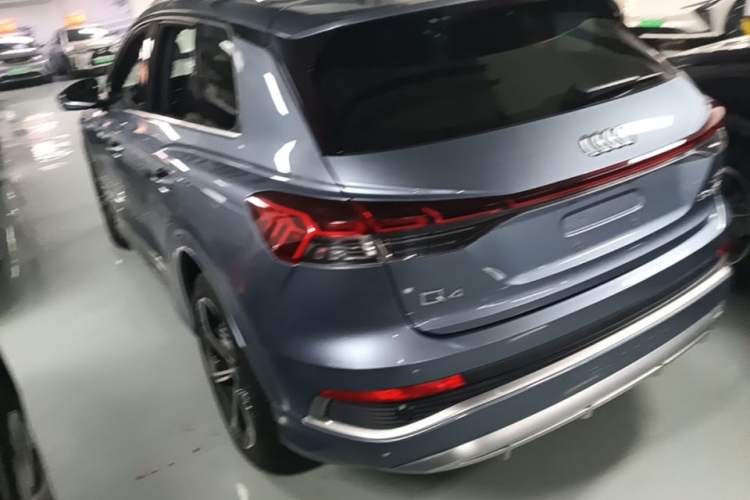 Used Audi Q4 e-tron 2023 50 e-tron quattro Visionary Edition Rear Left 45 Deg