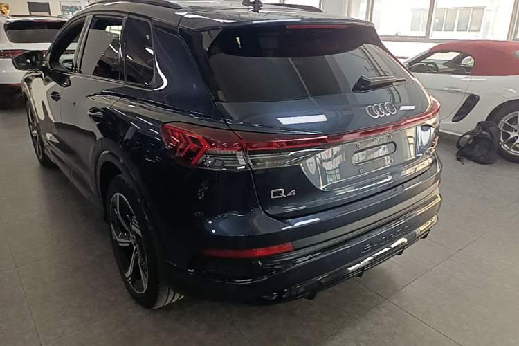 Used Audi Q4 e-tron 2023 40 e-tron Creation Edition Midnight Rear Left 45 Deg