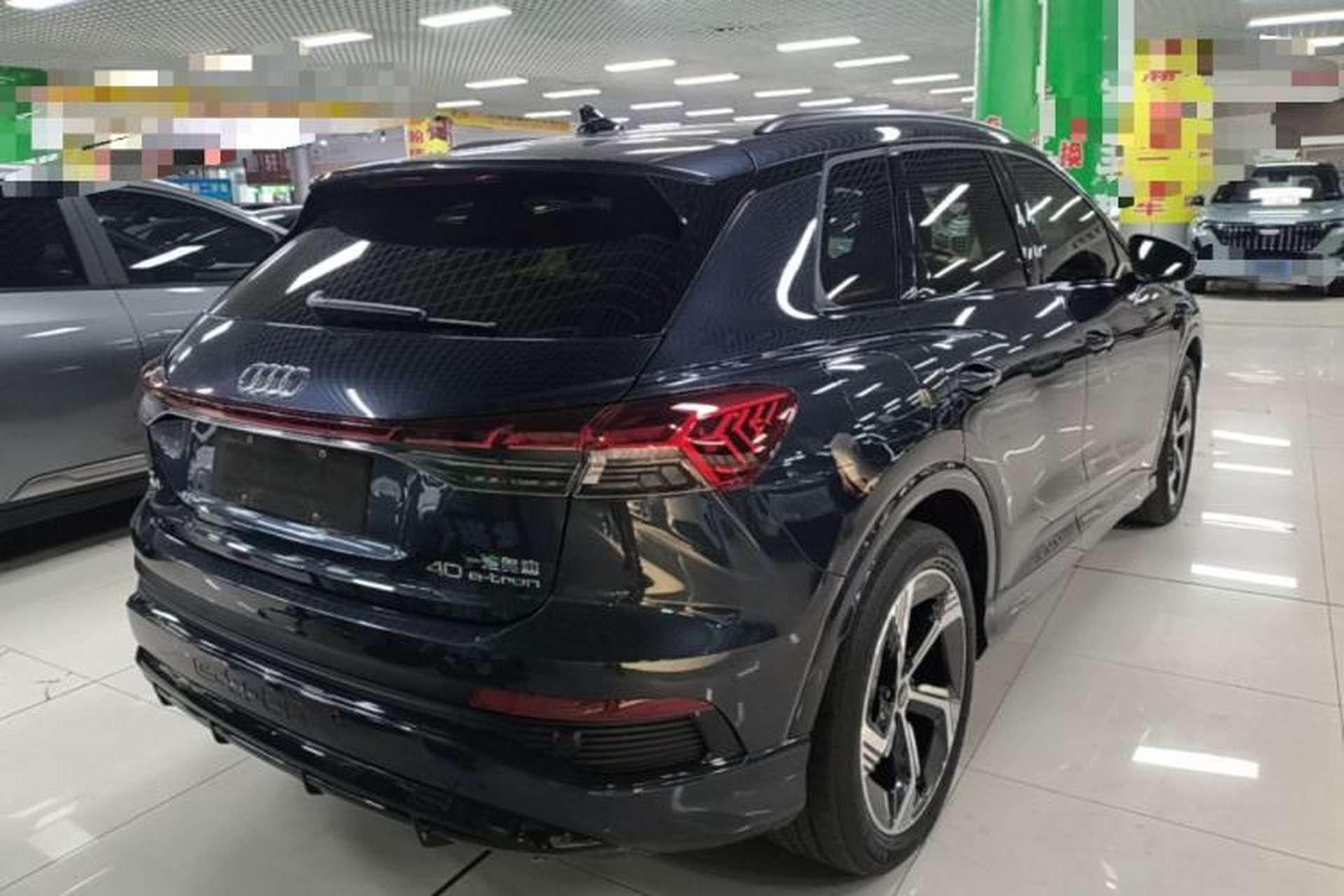 Used Audi Q4 e-tron 2023 40 e-tron Creation Edition Midnight Rear Right 45 Deg
