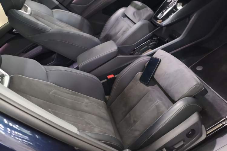 Used Audi Q4 e-tron 2023 40 e-tron Boundary Edition Right Front Seat
