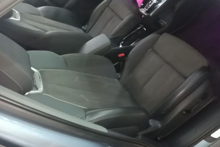 Used Audi Q4 e-tron 2023 40 e-tron Boundary Edition Right Front Seat