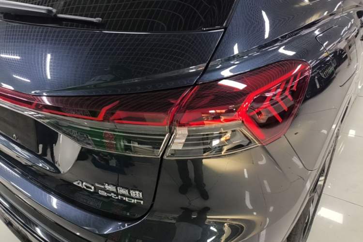Used Audi Q4 e-tron 2023 40 e-tron Creation Edition Midnight Right Rear Taillight
