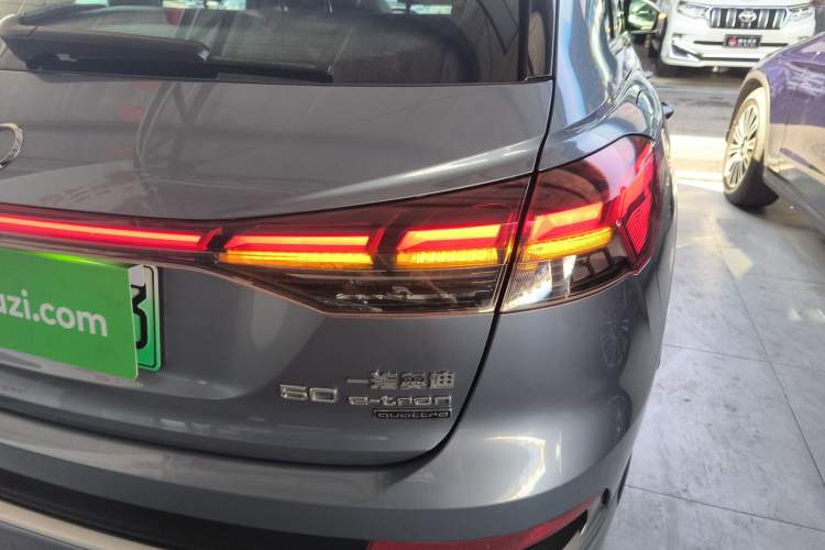 Used Audi Q4 e-tron 2023 50 e-tron quattro Creation Edition Right Rear Taillight