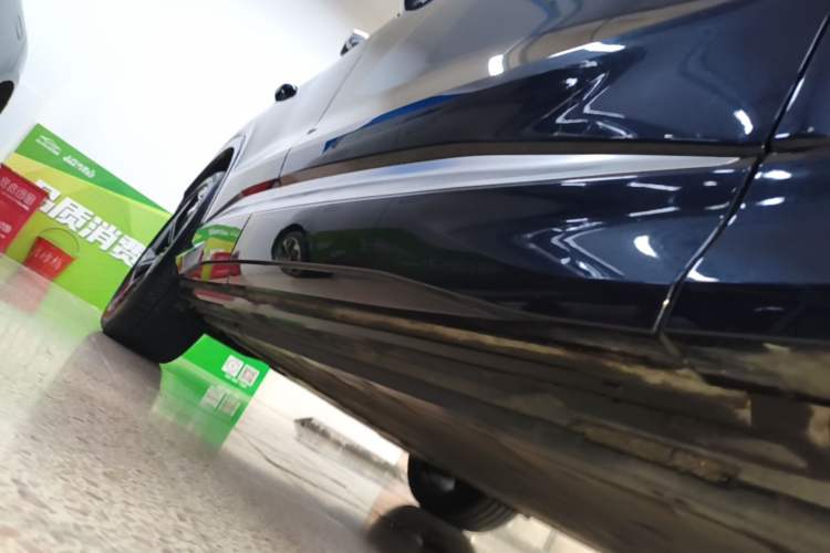 Used Audi Q4 e-tron 2023 40 e-tron Boundary Edition Right Side Sill