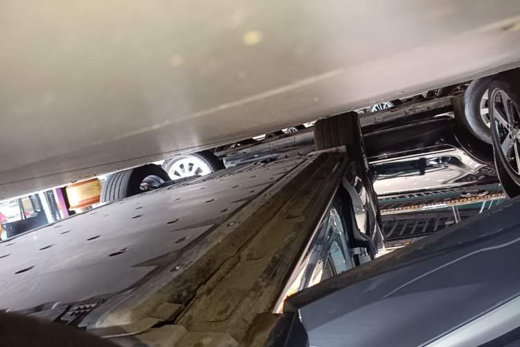 Used Audi Q4 e-tron 2023 40 e-tron Boundary Edition Right Side Sill